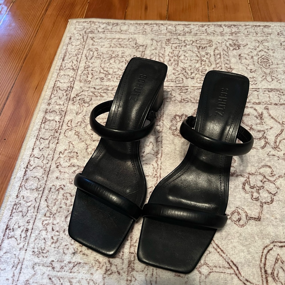 SCHUTZ Black Heeled Sandals